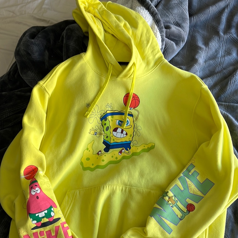 Nike sweatshirt (collab with SpongeBob and Kyrie Irving)